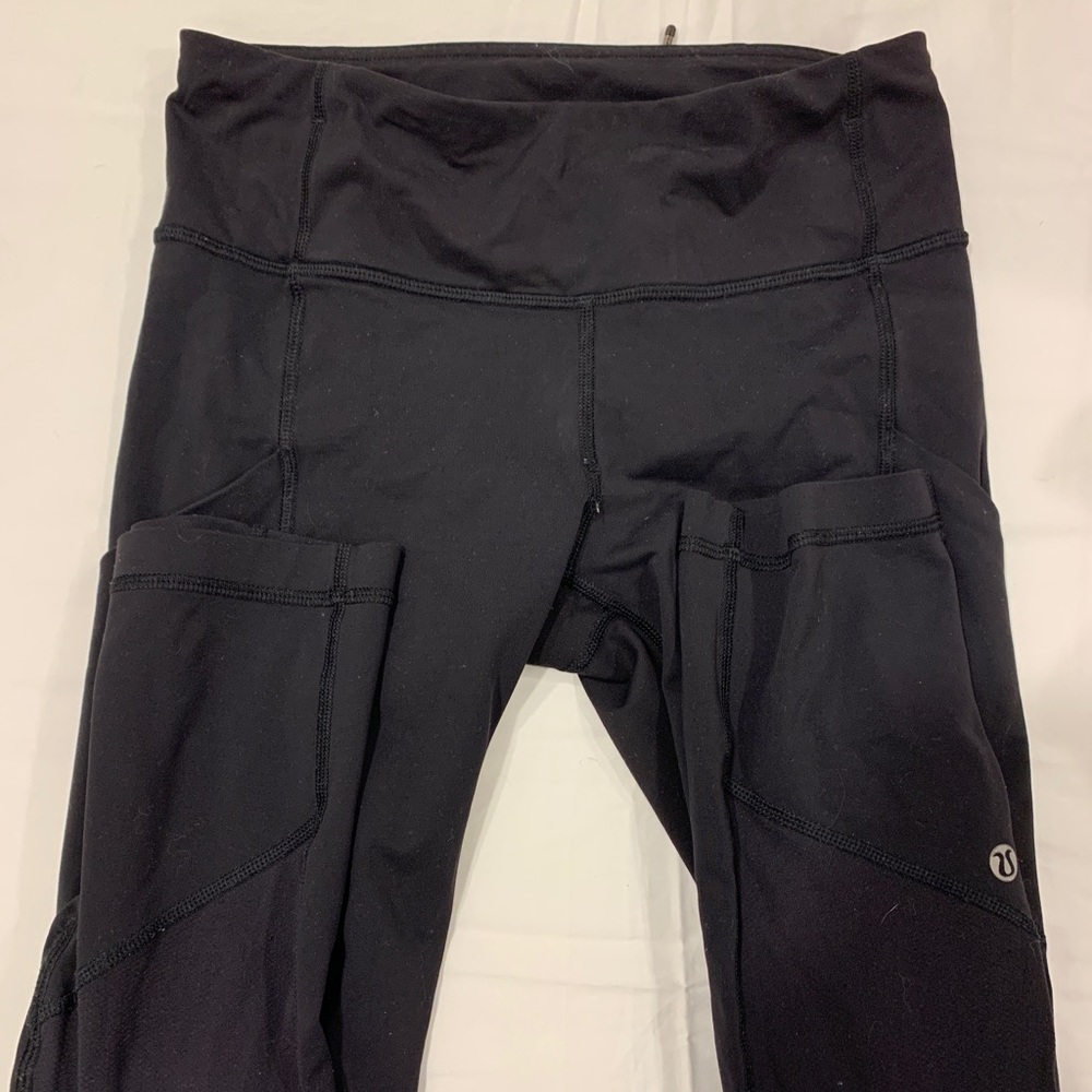 Lululemon Cropped Leggings w/ Ruffled Side